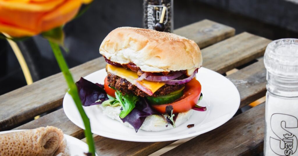 lamb burger Mezes that go with tzatziki sauce